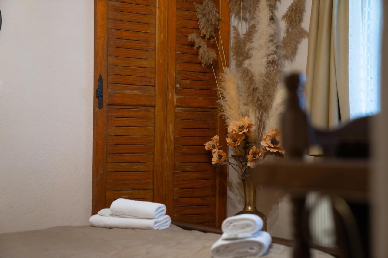 Παραδοσιακός Ξενώνας Ραχάτι Orma Bagian luar foto